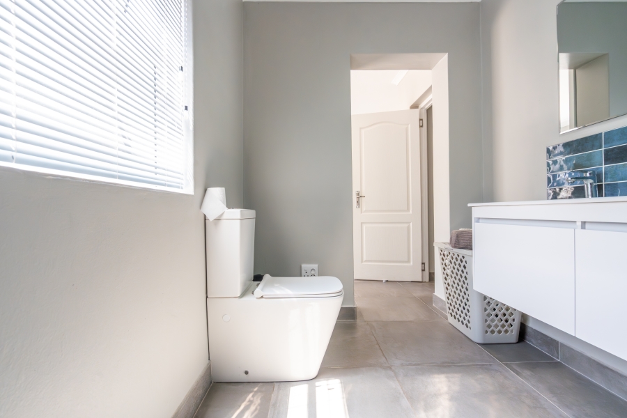 4 Bedroom Property for Sale in Myburgh Park Western Cape